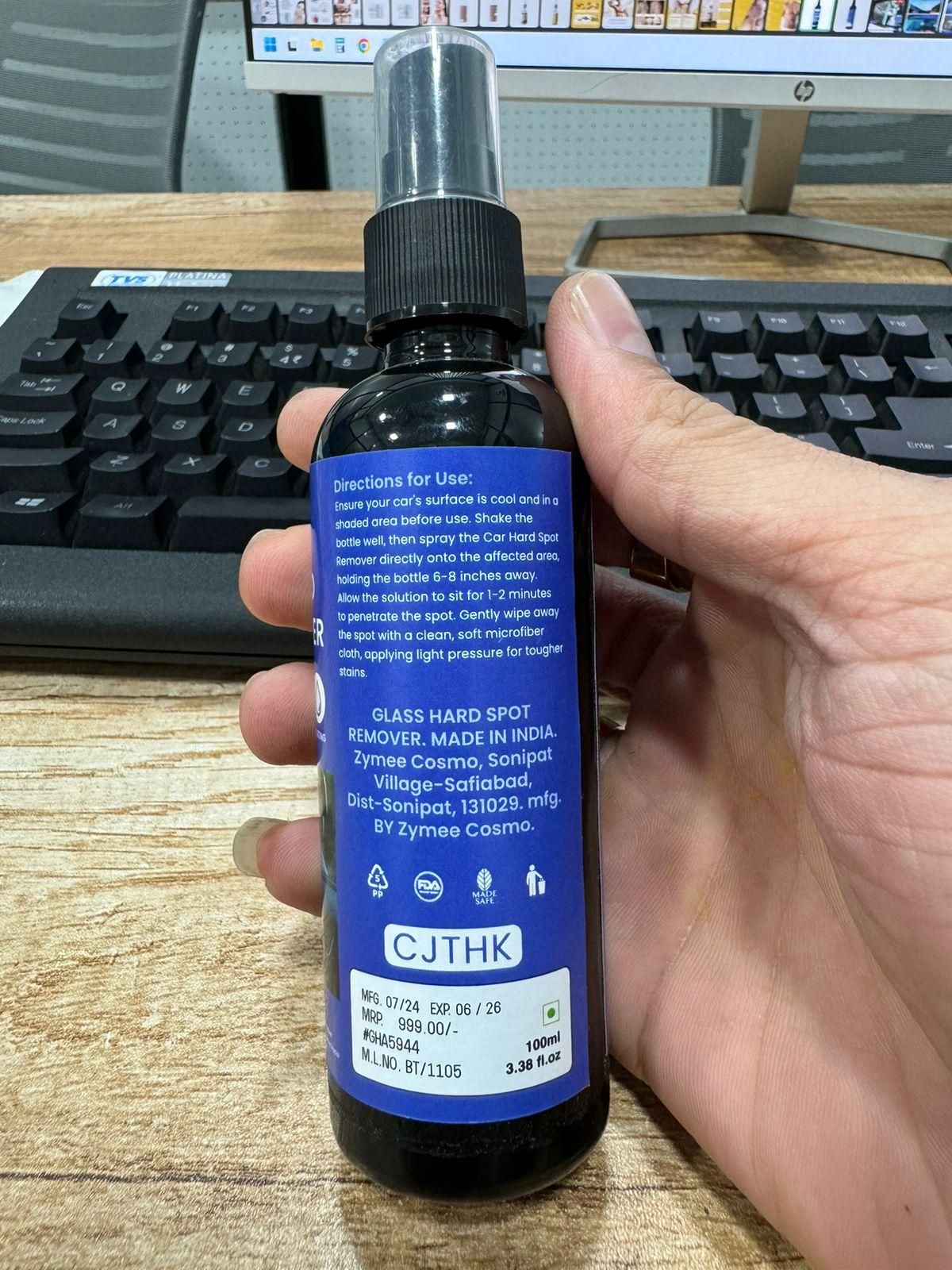 Automotive glass cleaner spray bottle for removing hard spots and ensuring clear visibility